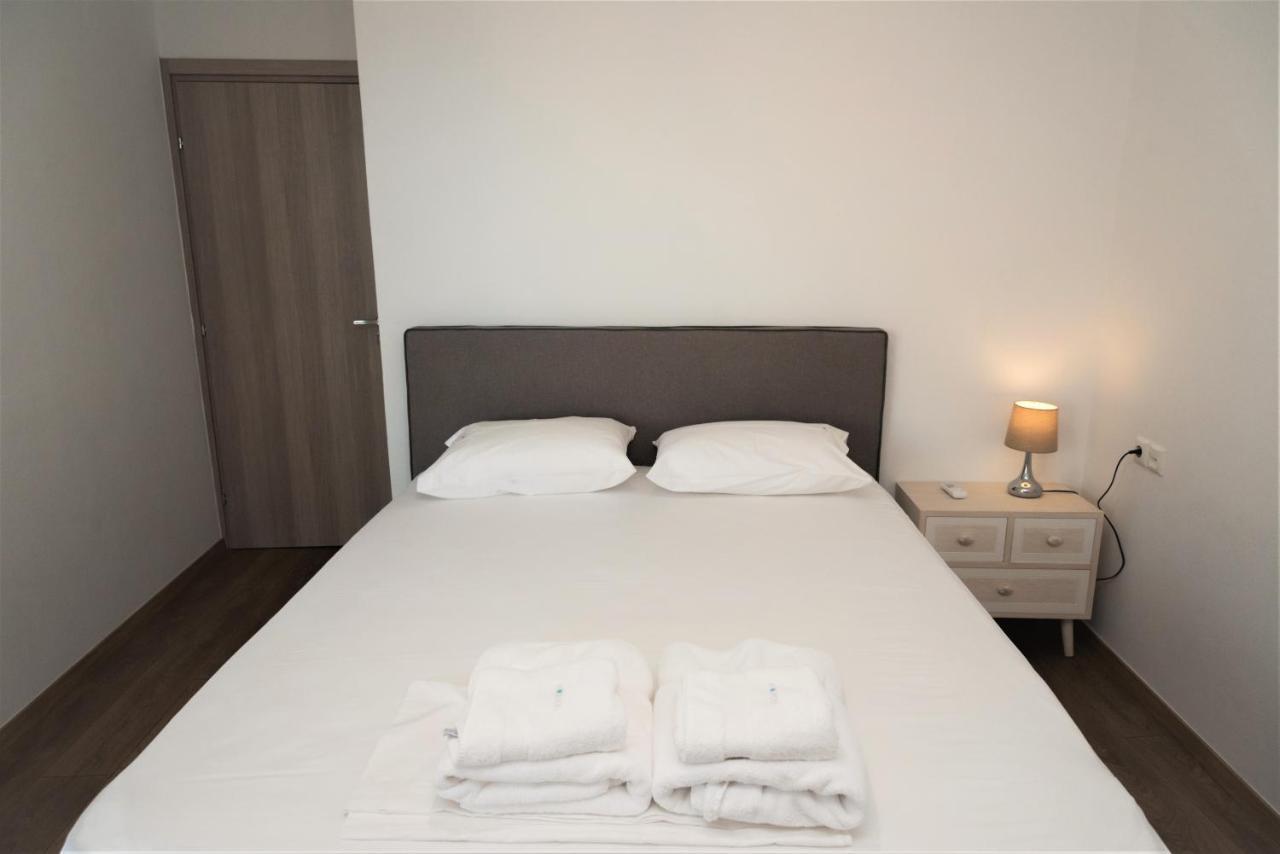 Koules Sea View City Apartment Heraklion Exteriör bild